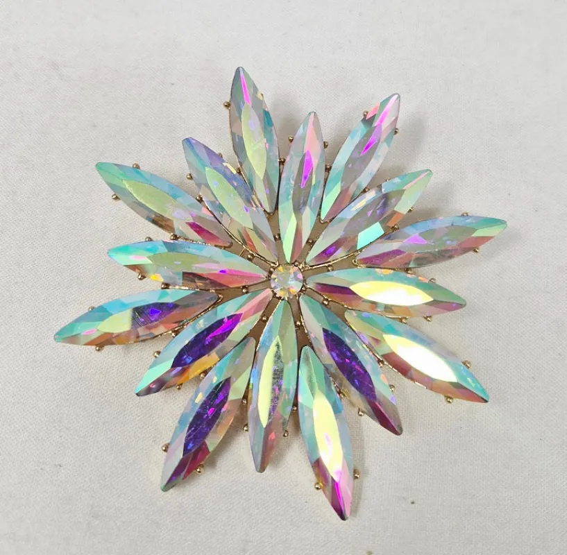 GOLD AB BROOCH ( 10021 GAB ) made by Oh My Jewelry