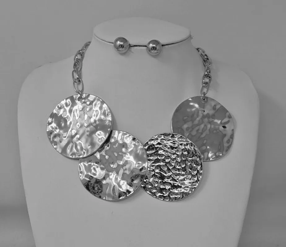 SILVER HAMMERED NECKLACE SET ( 11267 R ) sold by Oh My Jewelry