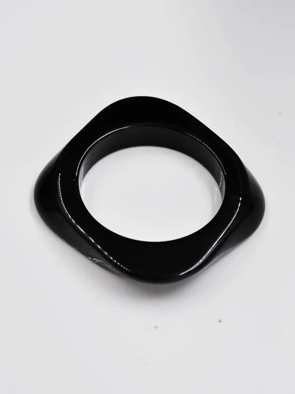 BLACK BANGLE ( 254005 BK ) sold by Oh My Jewelry