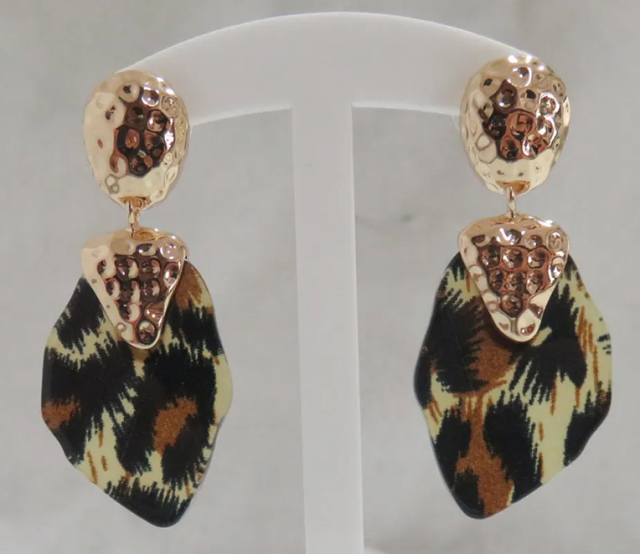 LEOPARD PRINT POST EARRINGS ( 3422 LEOP ) sold by Oh My Jewelry