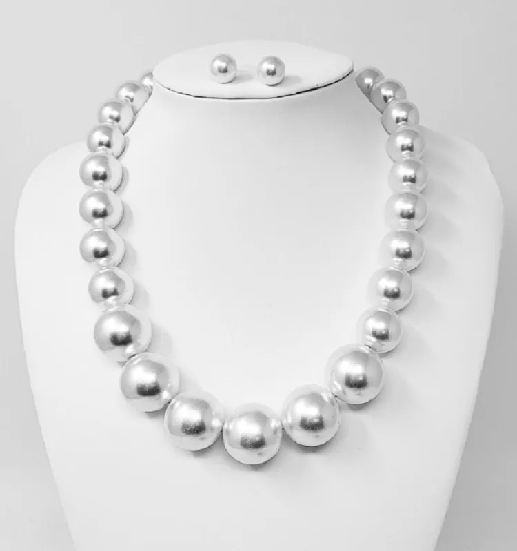 SILVER WHITE PEARL NECKLACE SET ( 10292 RWH ) sold by Oh My Jewelry