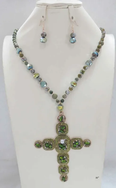 GREEN CROSS NECKLACE SET ( 660 GN ) made by Oh My Jewelry