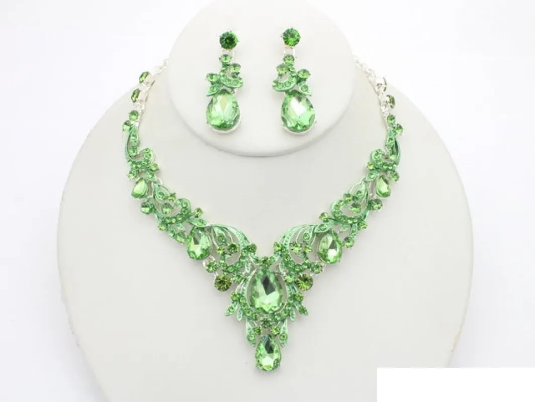 SILVER GREEN NECKLACE SET ( 20993 SLGR ) sold by Oh My Jewelry