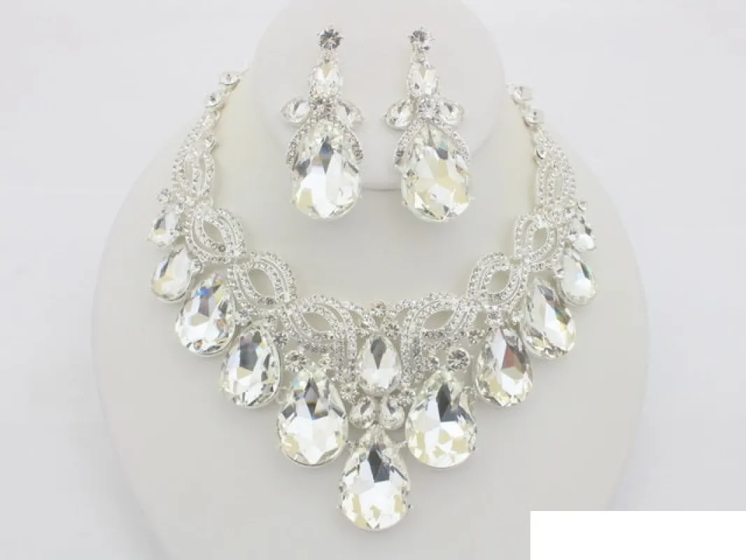 SILVER CLEAR NECKLACE SET ( 20712 SCRY ) made by Oh My Jewelry