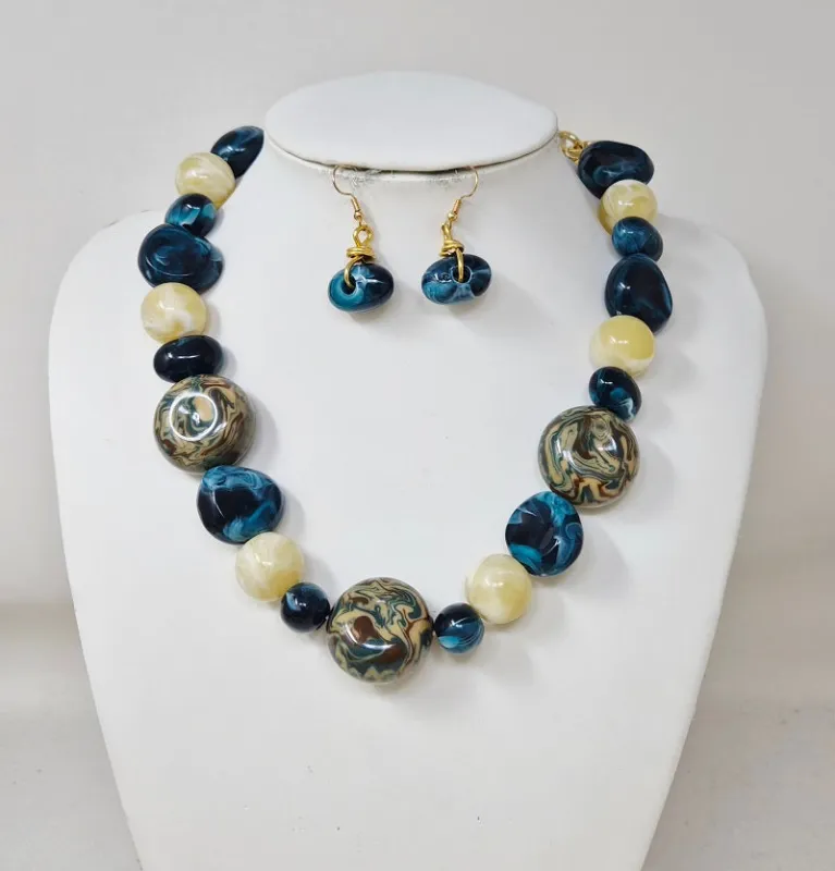 GREEN BLUE STONE NECKLACE ( 11277 GR ) sold by Oh My Jewelry