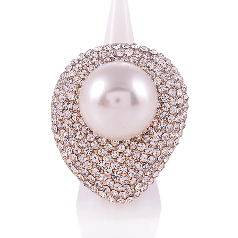 GOLD RING CLEAR STONES CREAM PEARL STRETCH ( 1345 GCP ) made by Oh My Jewelry