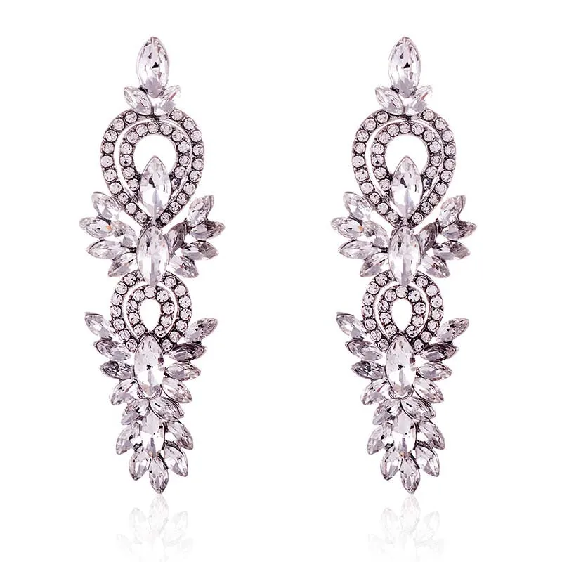 SILVER CLEAR CRYSTAL POST EARRINGS ( 2582 SCL ) made by Oh My Jewelry