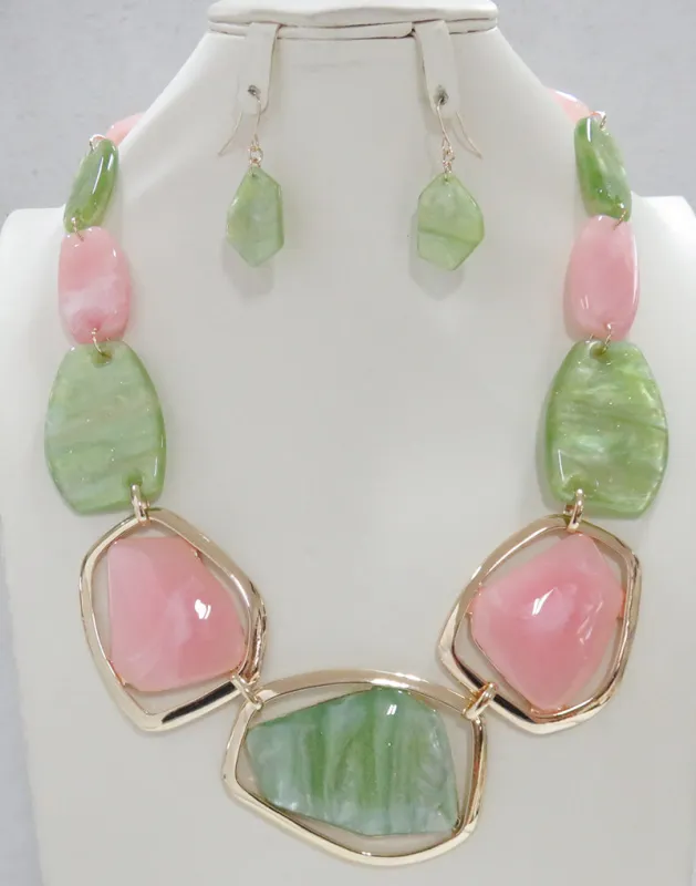 NECKLACE SET ACRYLIC PINK GREEN ( 5096 PG ) made by Oh My Jewelry