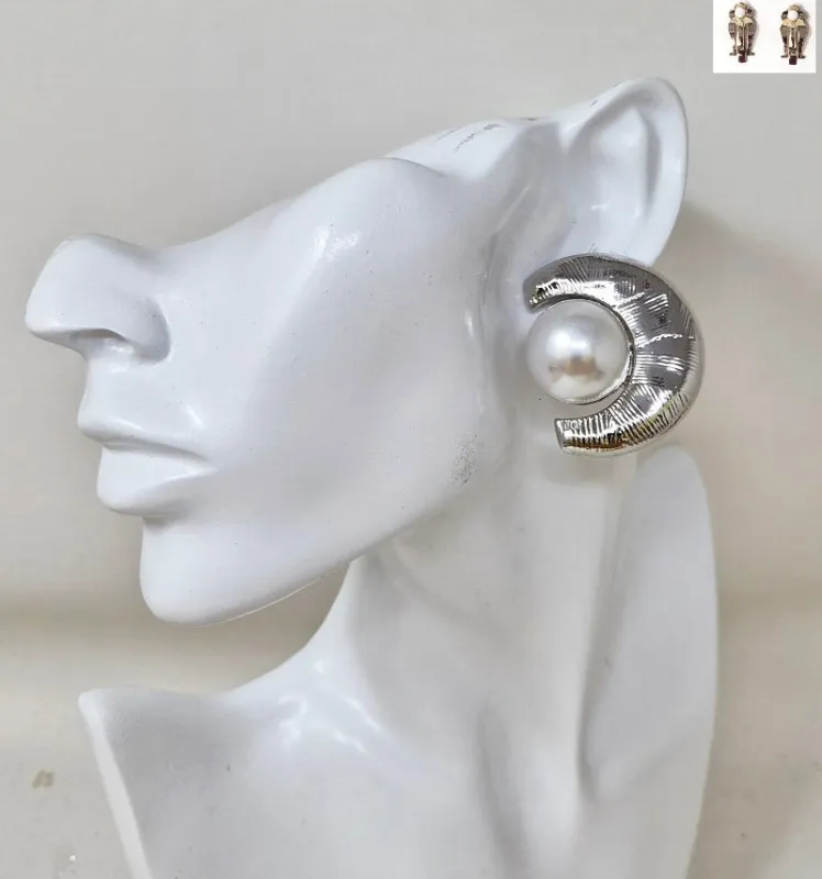 SILVER CLIP ON EARRINGS PEARL ( 20128 RWH ) sold by Oh My Jewelry