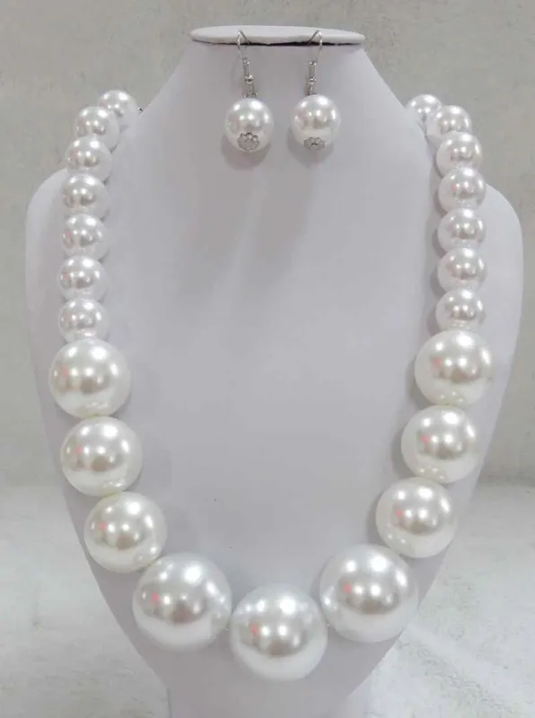 WHITE PEARL NECKLACE SET ( 602 WT ) sold by Oh My Jewelry