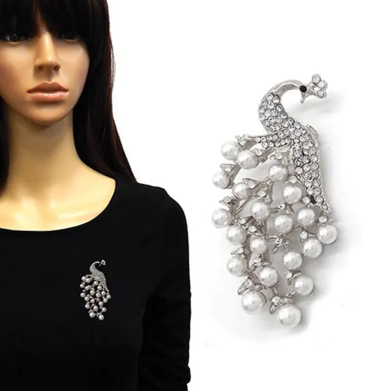 SILVER PEACOCK BROOCH CLEAR STONES PEARLS ( 4010 RDWHT ) made by Oh My Jewelry