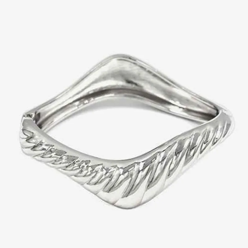 SILVER BANGLE ( 2171 RD ) sold by Oh My Jewelry