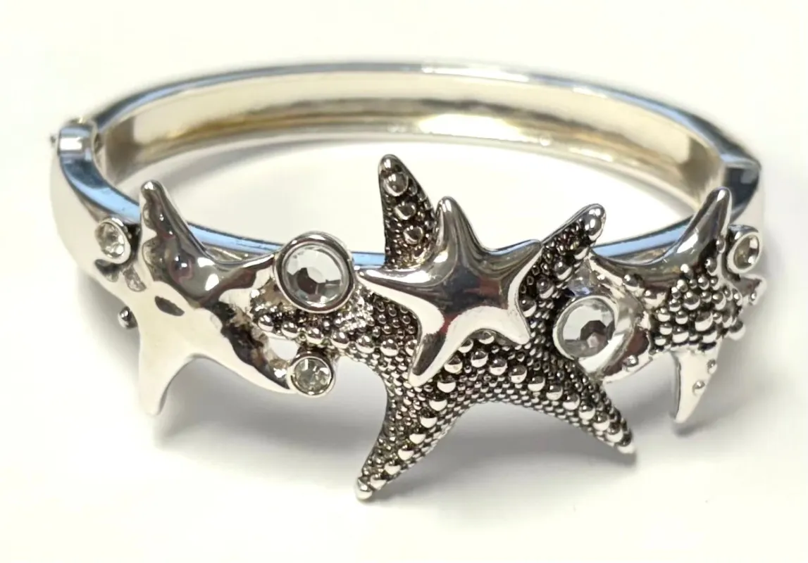SILVER STARFISH BANGLE ( 4209 ASCR ) sold by Oh My Jewelry