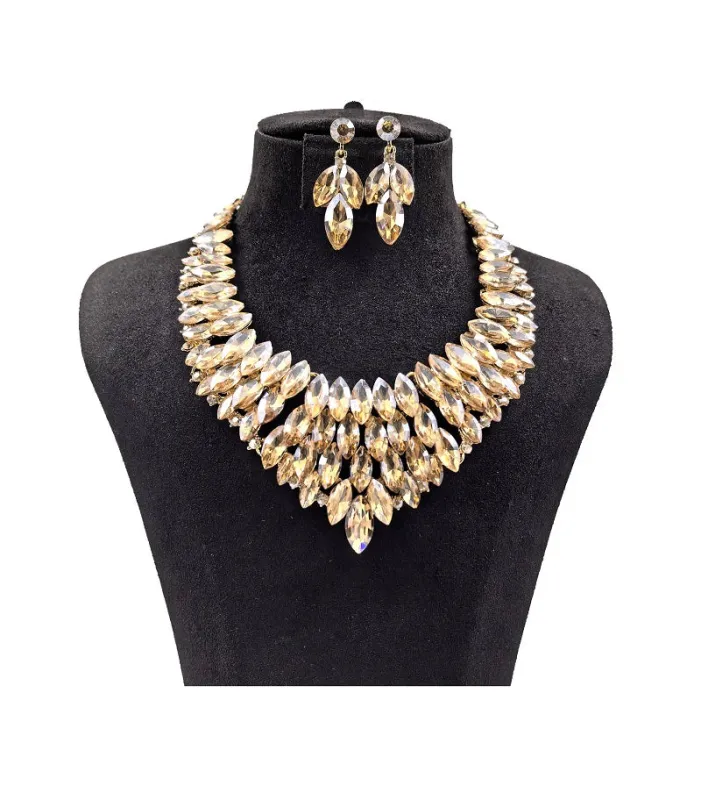 RHINESTONE NECKLACE SET ( 0114 2LT ) sold by Oh My Jewelry