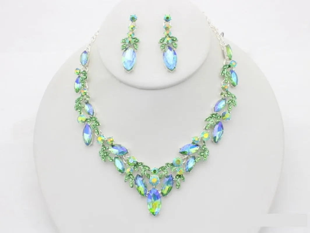 SILVER GREEN NECKLACE SET ( 20809 SGR ) sold by Oh My Jewelry
