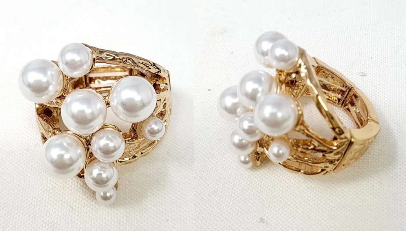 GOLD CREAM PEARL STRETCH RING ( 10050 GCR ) sold by Oh My Jewelry