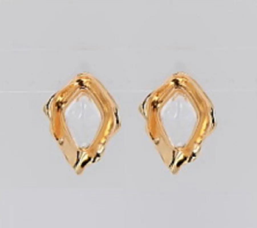 GOLD CLEAR EARRINGS ( 5967 GLCLR ) sold by Oh My Jewelry