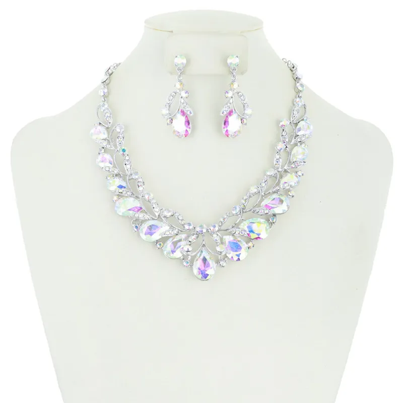 SILVER AB CRYSTAL NECKLACE SET ( 10183 RAB ) sold by Oh My Jewelry