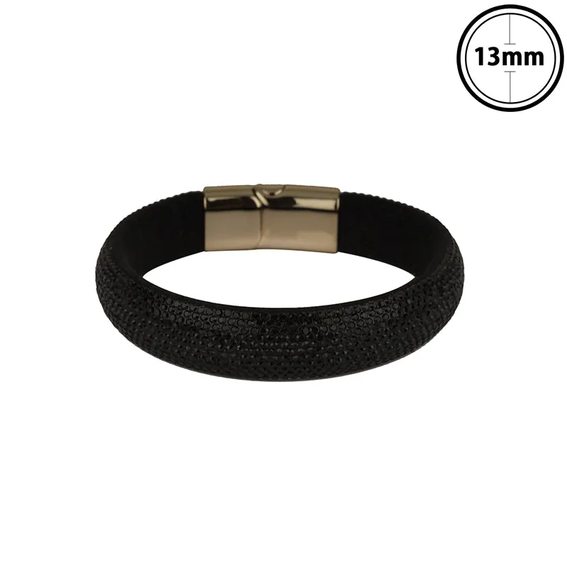GOLD BLACK BRACELET ( 4053 GDJT ) sold by Oh My Jewelry