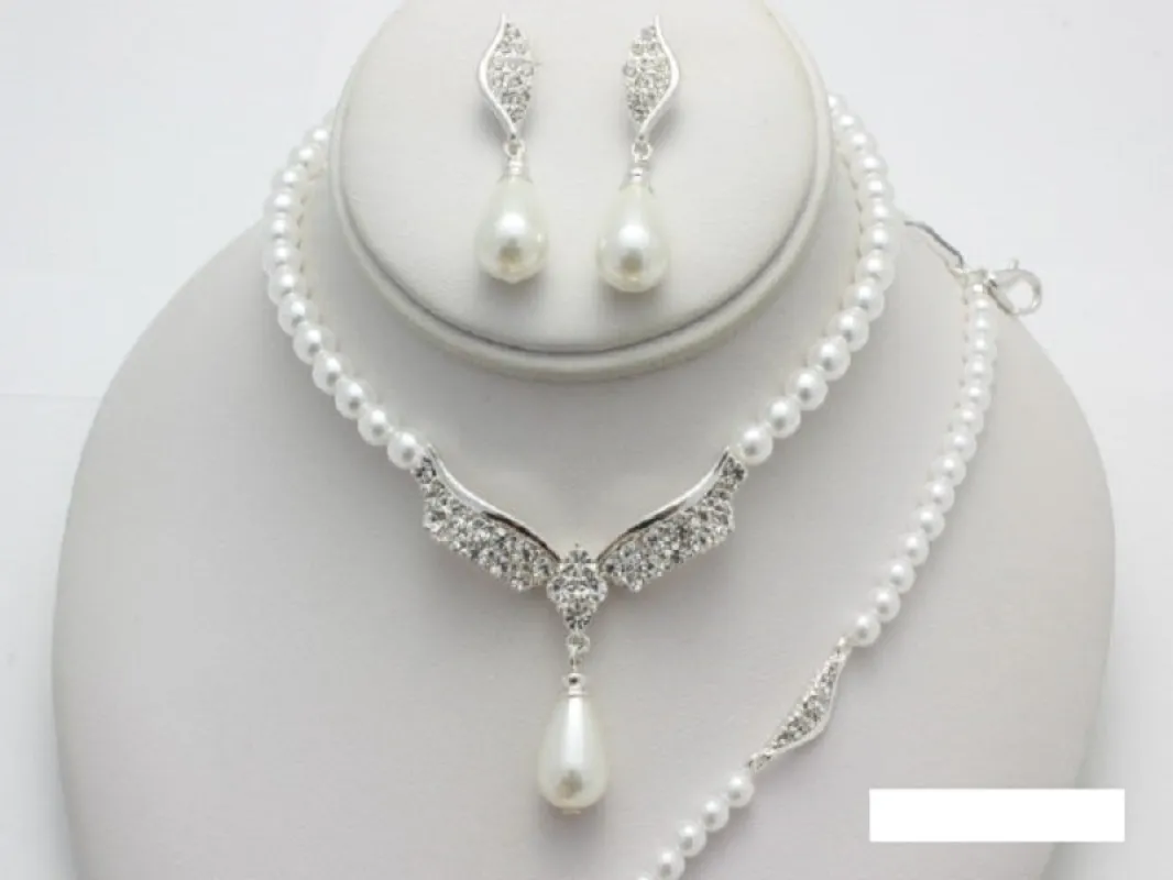 WHITE PEARL SILVER NECKLACE SET CLEAR STONES ( 15790 S ) sold by Oh My Jewelry
