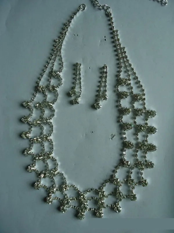 SILVER NECKLACE SET CLEAR STONES ( 36608 1CL ) sold by Oh My Jewelry