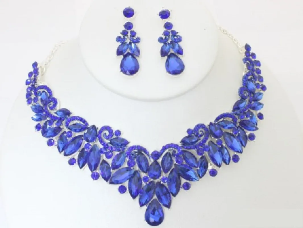 SILVER NECKLACE SET BLUE STONES sold by Oh My Jewelry