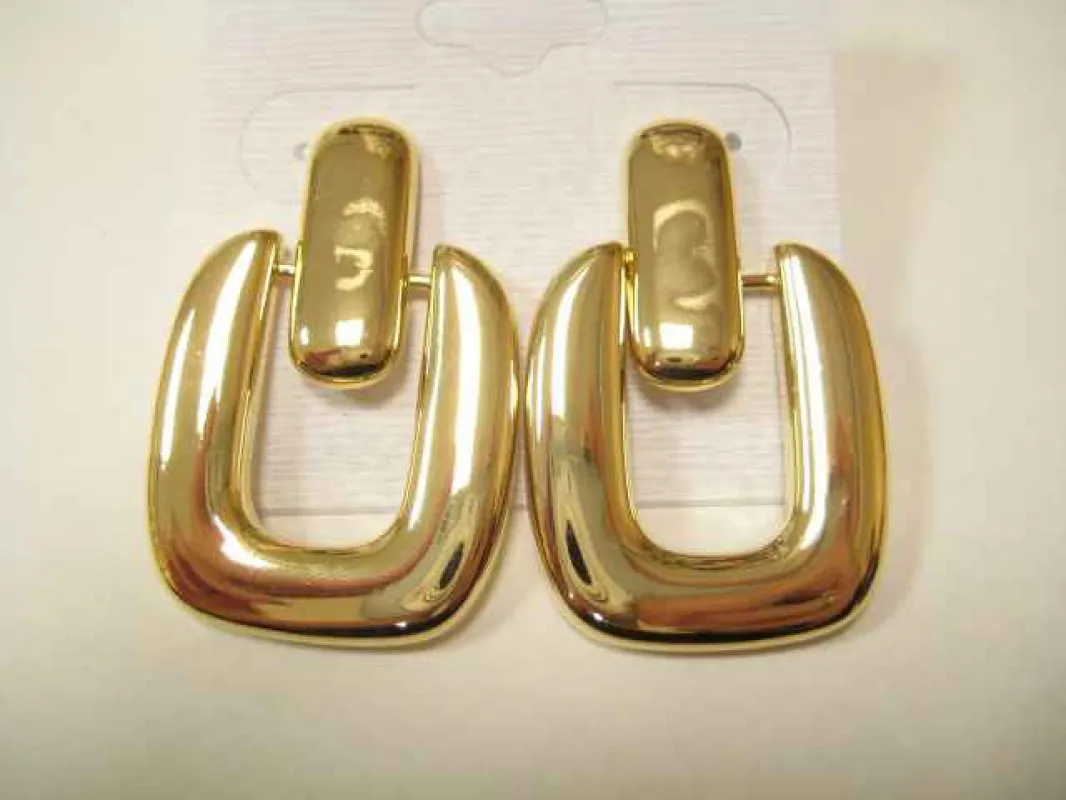 GOLD METAL EARRINGS ( 3985 G ) sold by Oh My Jewelry