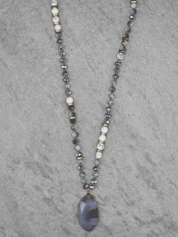 AGATE PENDANT NECKLACE 27" ( 0272 WGWHT ) sold by Oh My Jewelry
