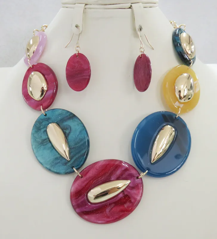NECKLACE SET ACRYLIC ( 5097 MT ) made by Oh My Jewelry