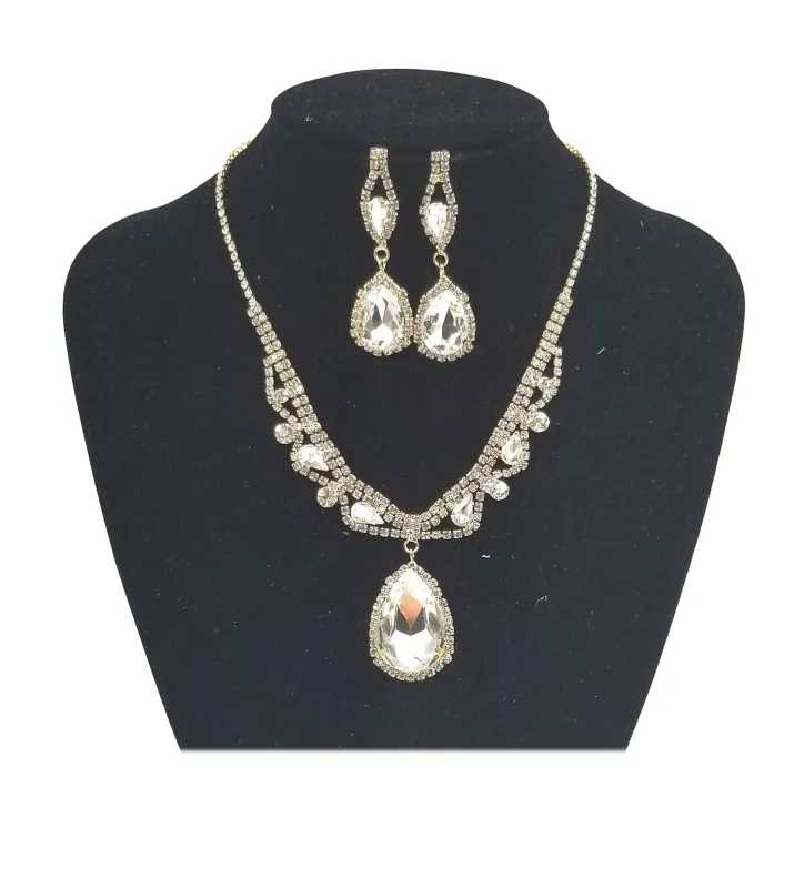 RHINESTONE CRYSTAL NECKLACE SET ( 0274 2C ) sold by Oh My Jewelry