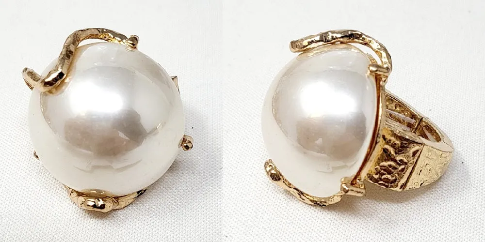 GOLD CREAM PEARL STRETCH RING ( 10047 GCR ) sold by Oh My Jewelry