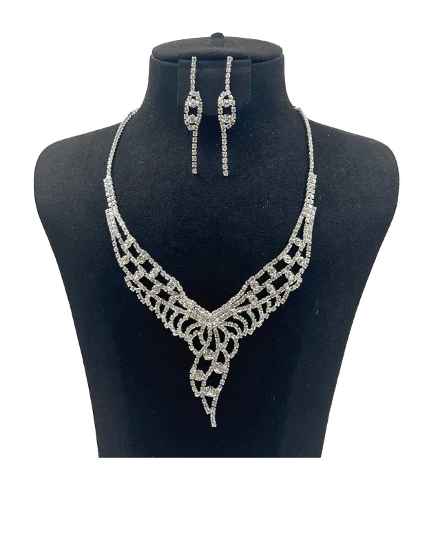 RHINESTONE CRYSTAL NECKLACE SET ( 0770 1C ) sold by Oh My Jewelry
