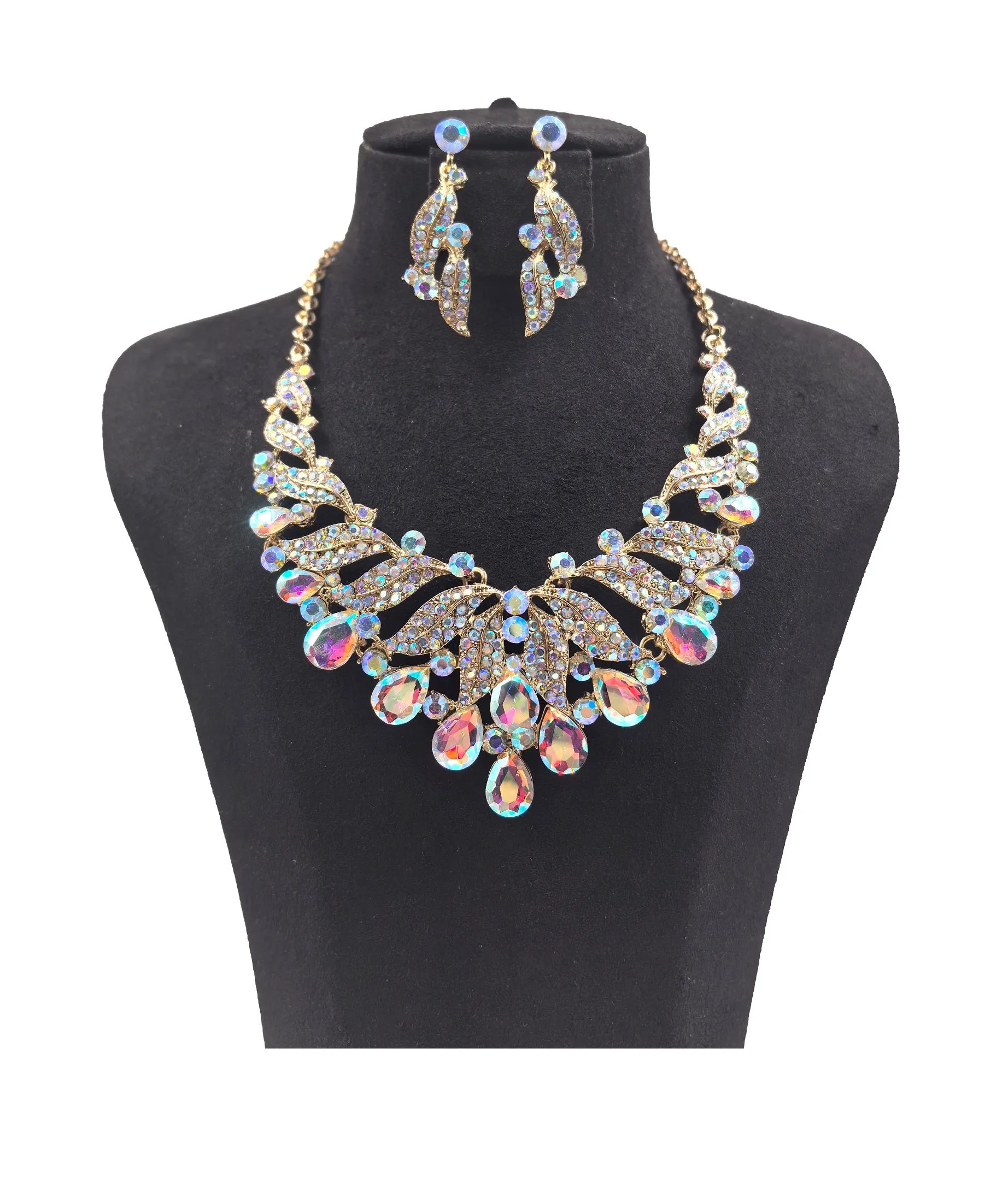 CRYSTAL NECKLACE SET ( 0146 2X ) sold by Oh My Jewelry