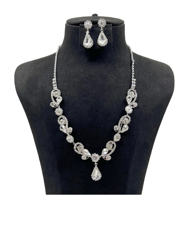 SILVER NECKLACE SET CLEAR STONES ( 0818 1C ) sold by Oh My Jewelry