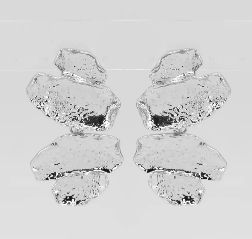 SILVER METAL EARRINGS ( 5100 SIL ) sold by Oh My Jewelry