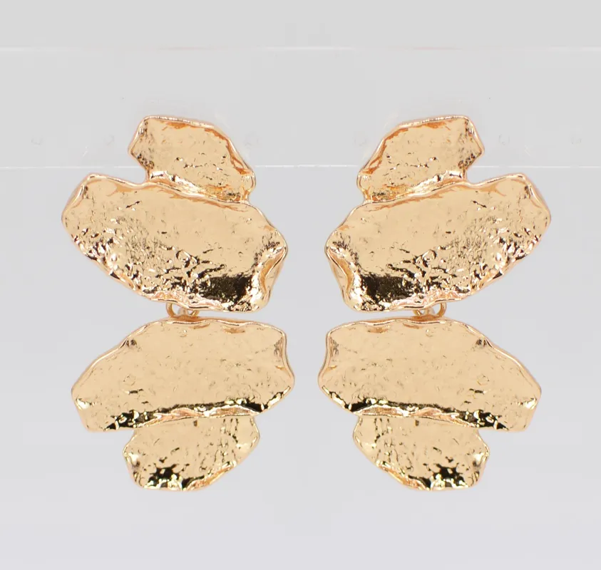 GOLD METAL EARRINGS ( 5100 GOL ) sold by Oh My Jewelry