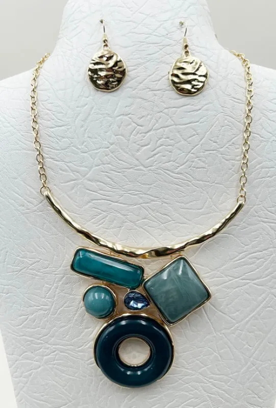 GOLD METAL NECKLACE SET ACRYLIC ( 5119 GTL ) sold by Oh My Jewelry