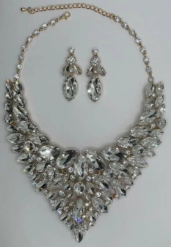 LARGE CRYSTAL NECKLACE SET ( 014279 GCL ) made by Oh My Jewelry