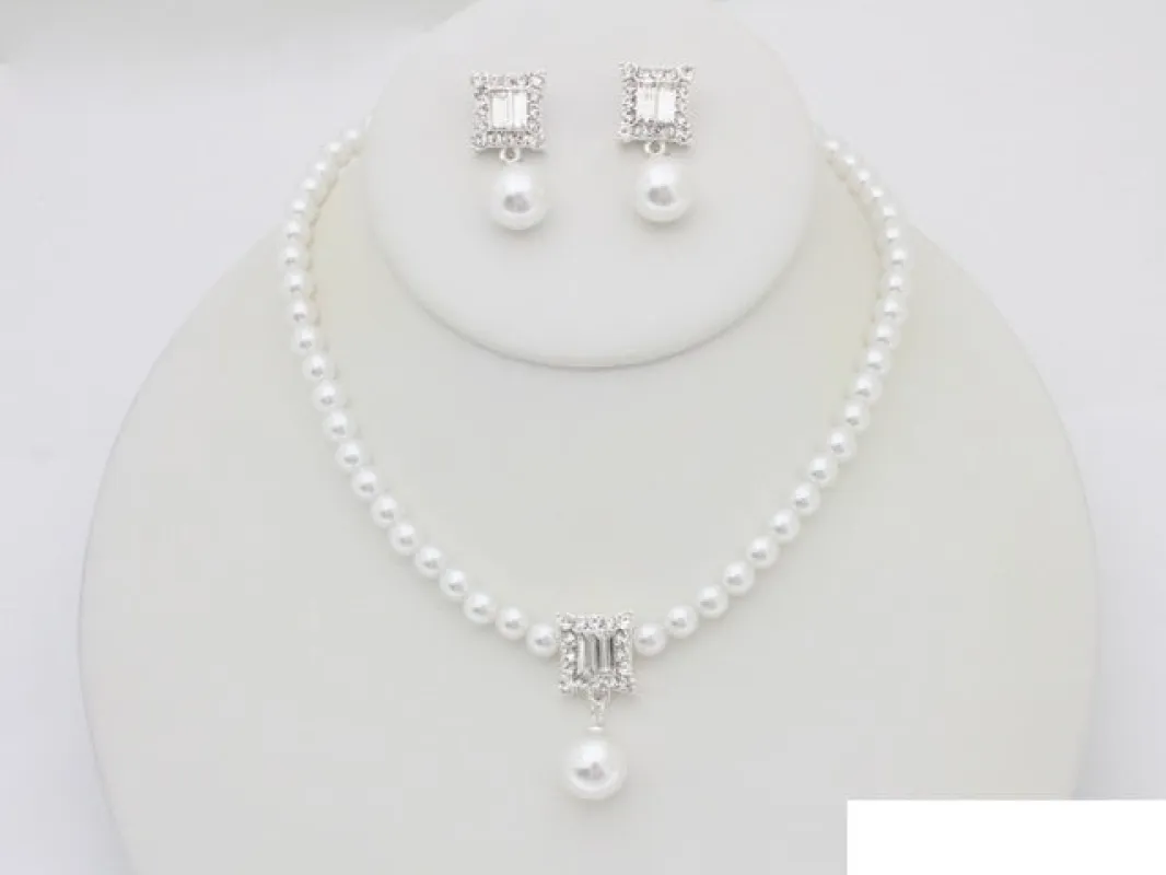 PEARL NECKLACE SET ( 20778 SWH ) sold by Oh My Jewelry