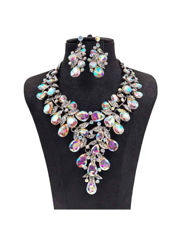 TEARDROP GLASS STONE NECKLACE SET ( 0110 3X ) made by Oh My Jewelry