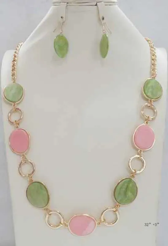 GOLD PINK GREEN NECKLACE SET ( 5089 PG ) sold by Oh My Jewelry