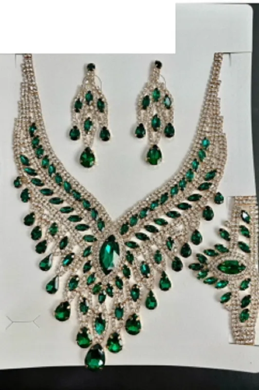 NECKLACE SET STONES MATCHING BRACELET ( 014 2EM ) sold by Oh My Jewelry