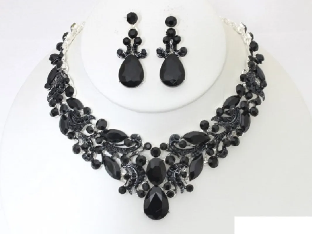 CLUSTER TEARDROP NECKLACE SET ( 20494 SBK ) made by Oh My Jewelry