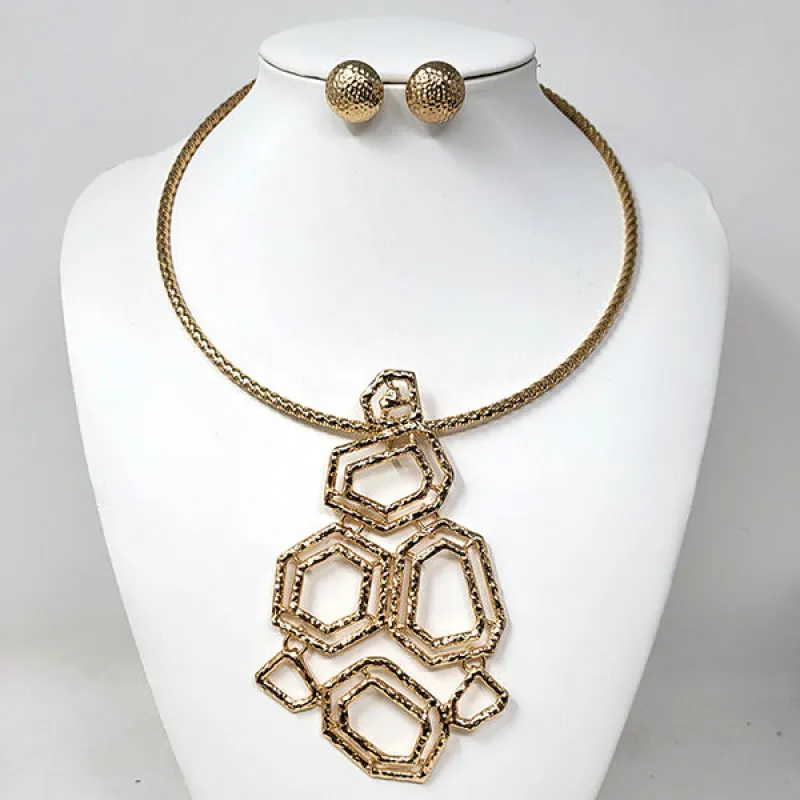 GOLD CHOKER GEOMETRIC SHAPES NECKLACE SET ( 10599 G ) sold by Oh My Jewelry