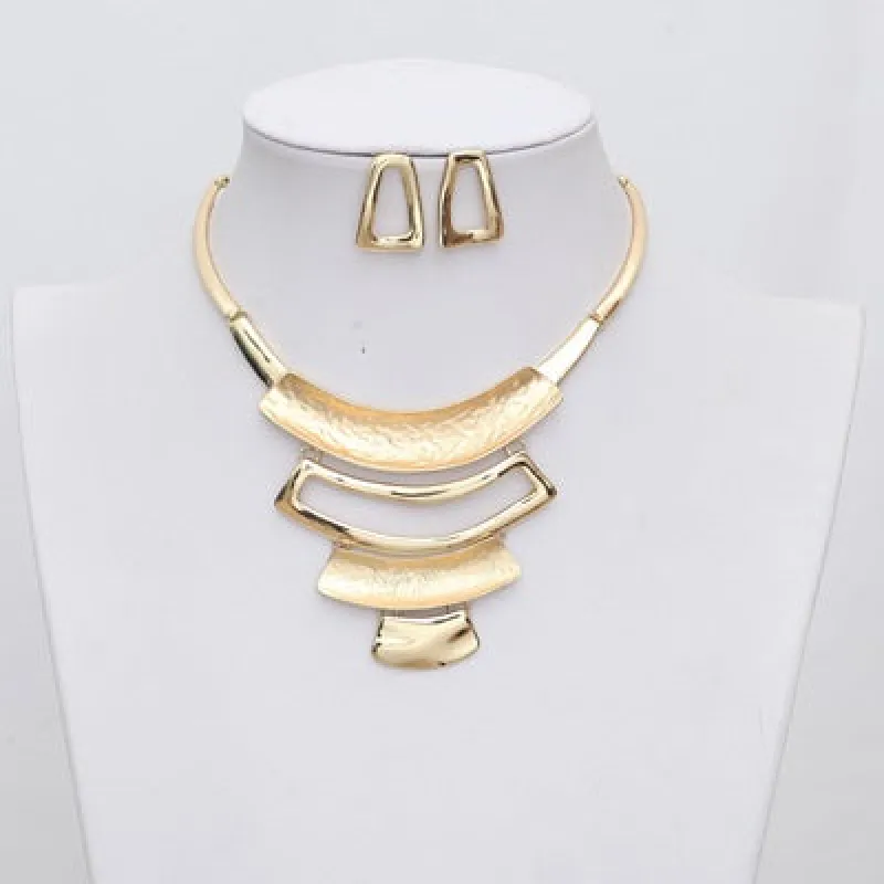 GOLD METAL NECKLACE SET ( 3328 G ) sold by Oh My Jewelry