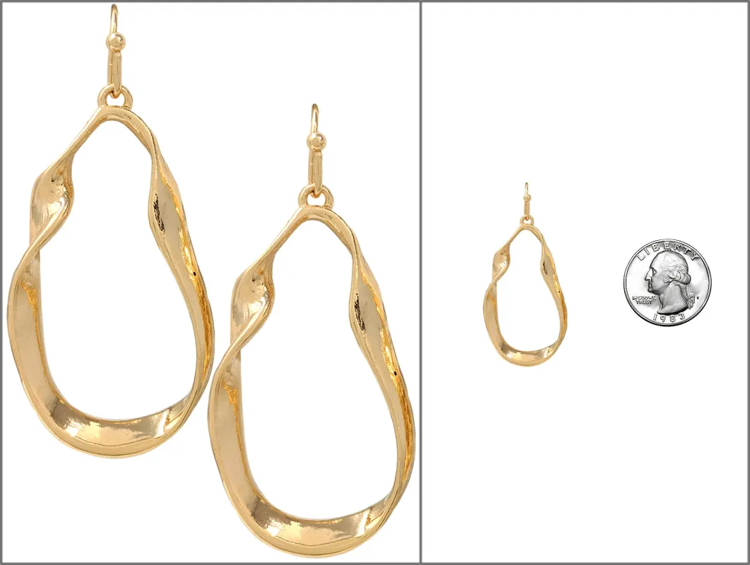GOLD CIRCLE TWIST EARRINGS ( 4512 G ) made by Oh My Jewelry