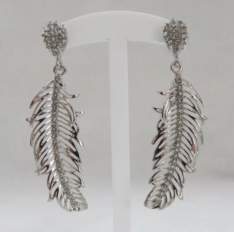 SILVER LEAF EARRINGS CLEAR STONES ( 3233 SCL ) made by Oh My Jewelry