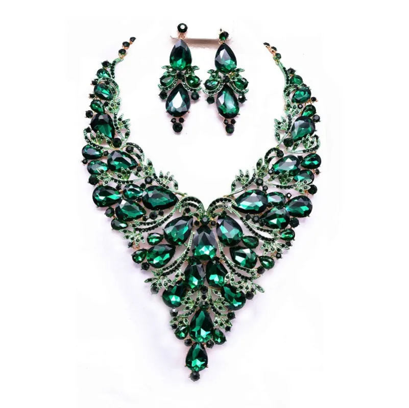GOLD GREEN RHINESTONE NECKLACE SET ( 12696 GGR ) made by Oh My Jewelry