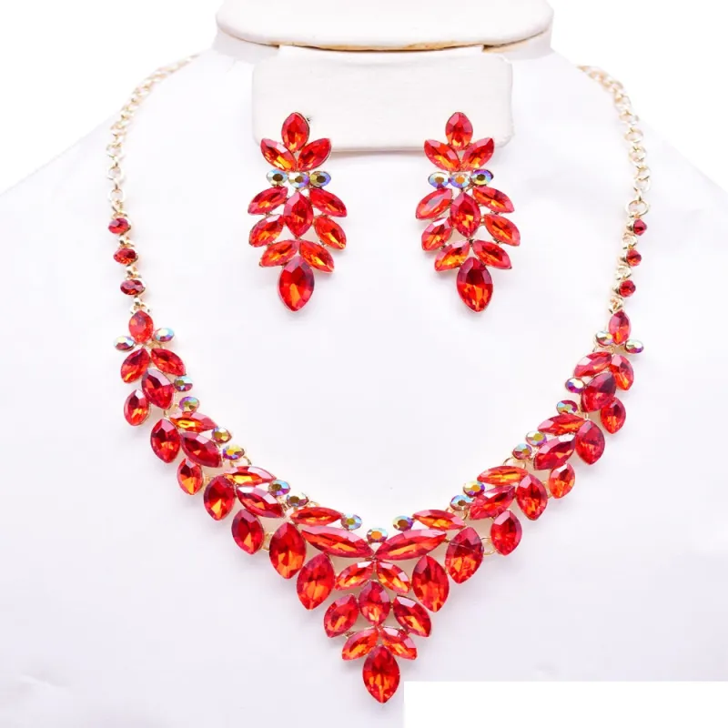 GOLD RED NECKLACE SET ( 12331 GRD ) made by Oh My Jewelry
