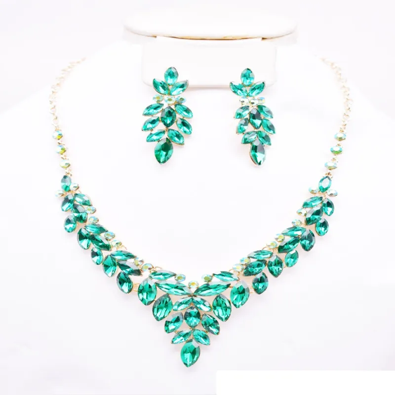 GOLD GREEN NECKLACE SET ( 12331 GGR ) sold by Oh My Jewelry